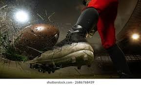 左中卫：杰拉德·马丁、埃里克、库巴西、阿劳霍、孔德